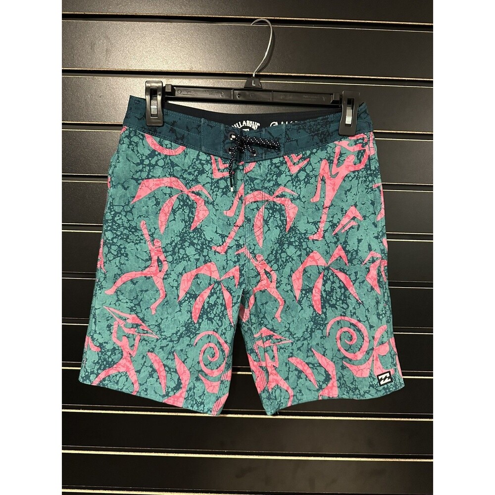Billabong Board Shorts Boys size 14/27